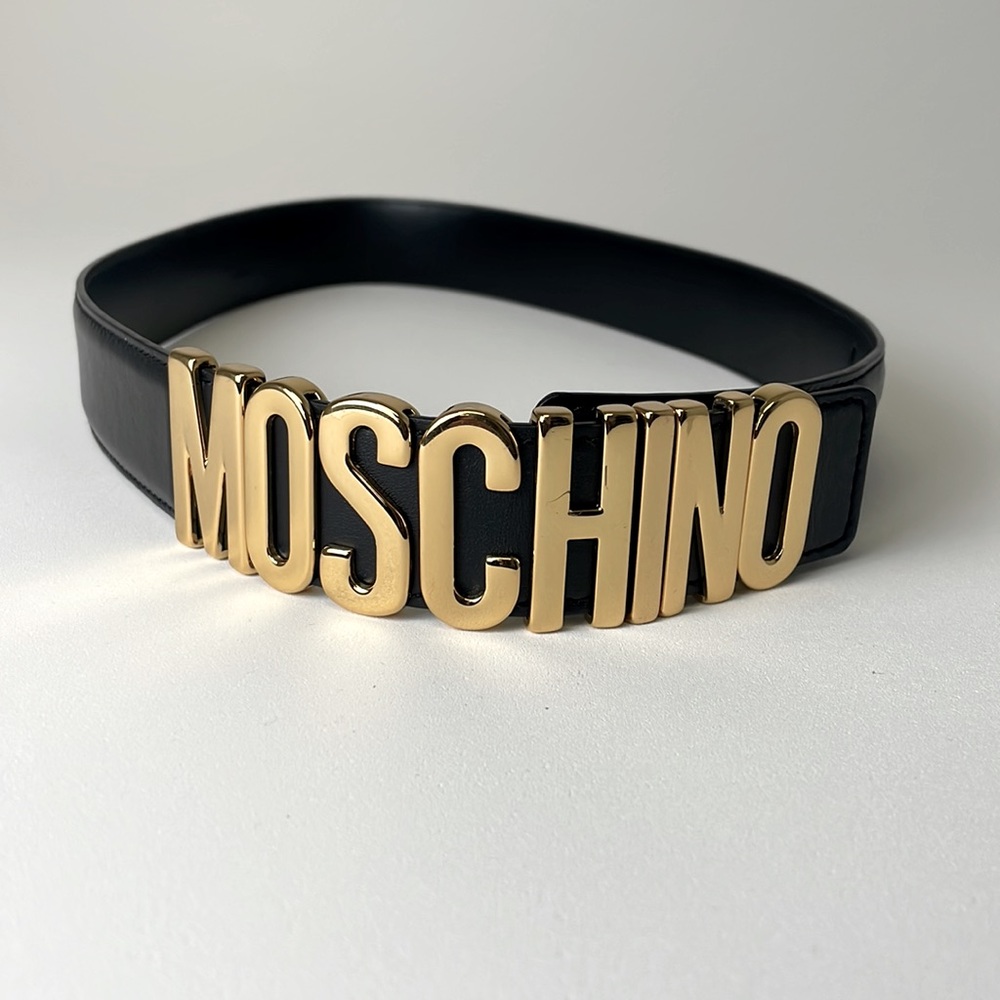 MOSCHINO
Logo Leather Belt